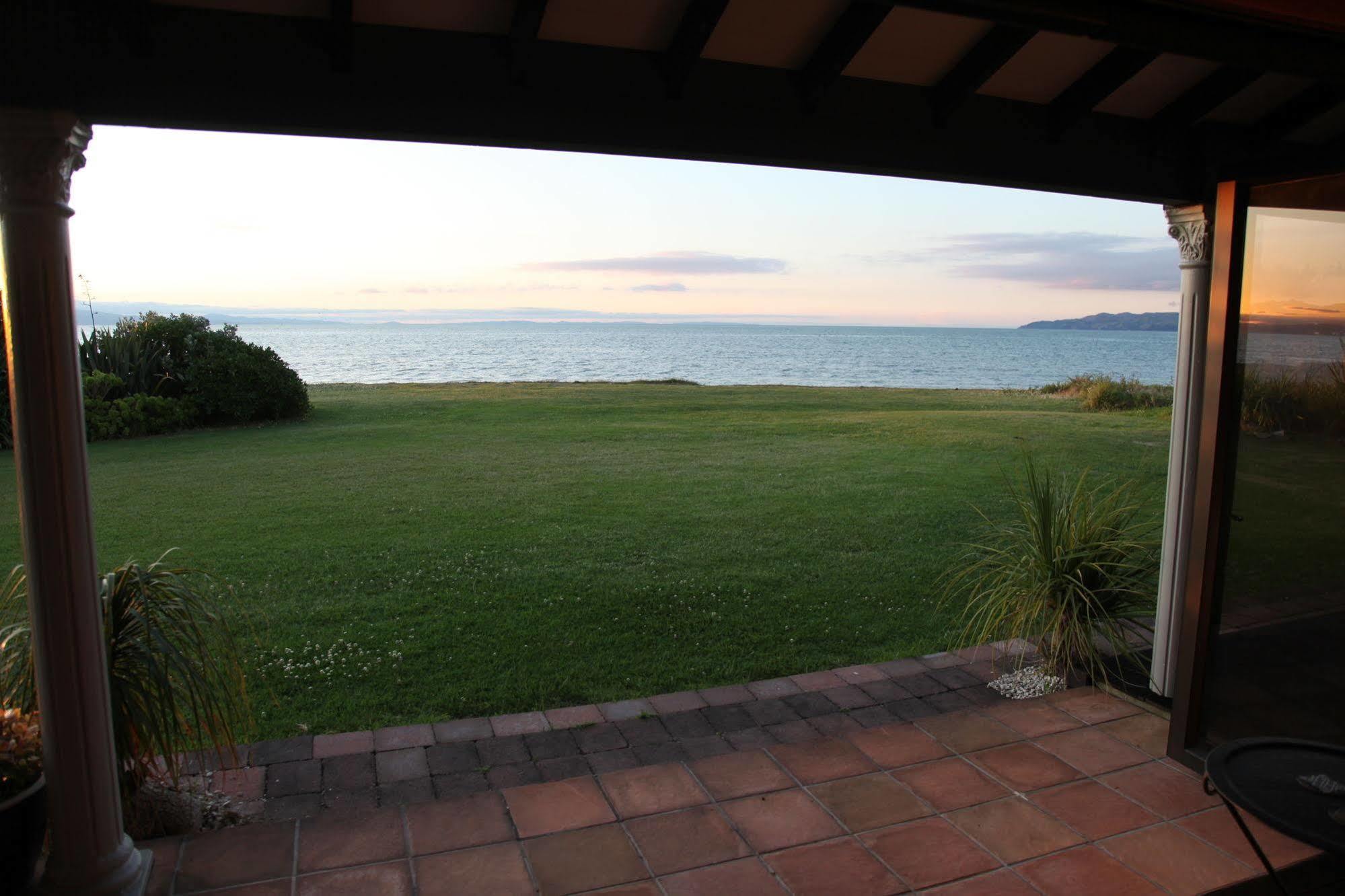 Te Puru Beach Lodge Luaran gambar